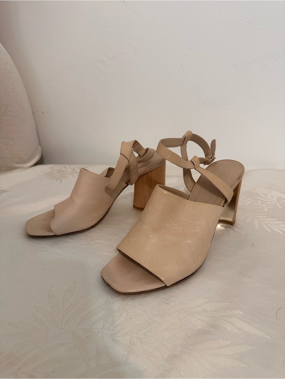 Comptoir des cotonniers Block Heel Sandals - Beige Strappy Open Toe size 7.5